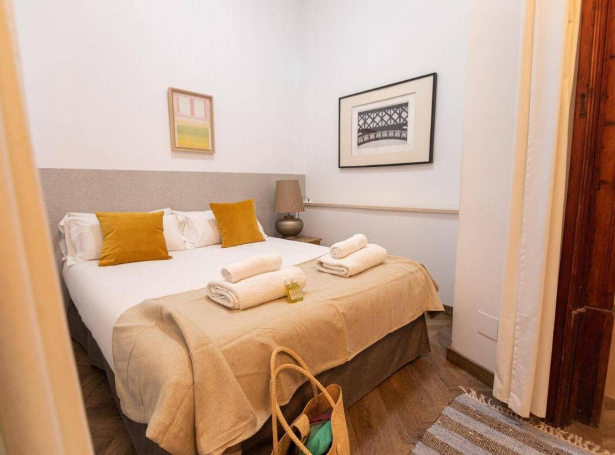 Great Spacious Apartment In The Gothic Quarter Барселона Экстерьер фото