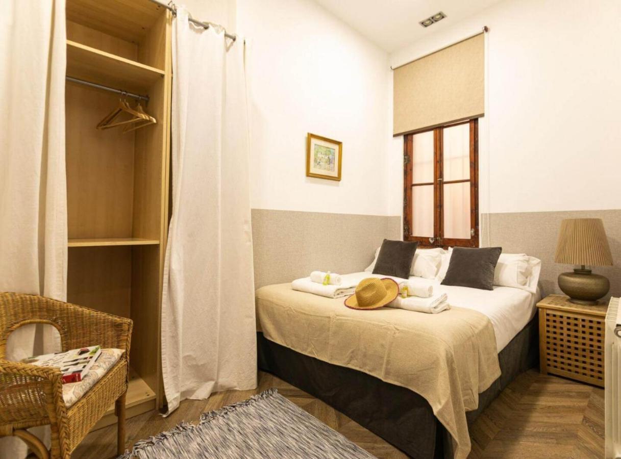 Great Spacious Apartment In The Gothic Quarter Барселона Экстерьер фото